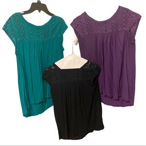 Merona Eyelet flowy Tees - set of 3 size medium (green, purple, black)